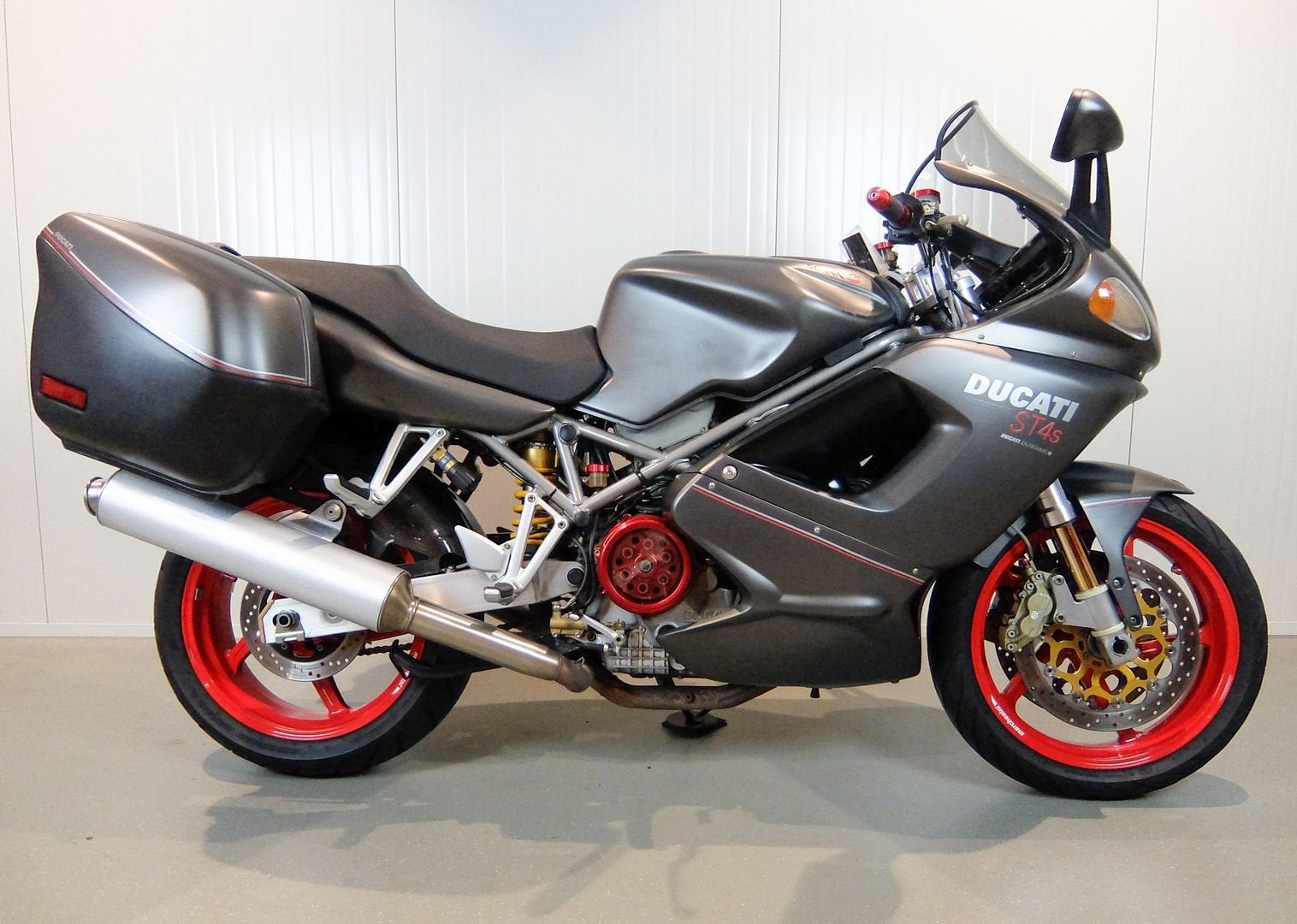 DUCATI ST 4S (bj 2002), DUCATI, Bedrijf, Onbekend, Sport
