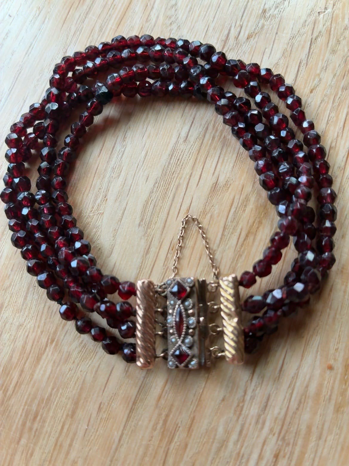 Antieke 4-strengs granaat armband met 14k gouden slot, Sieraden, Tassen en Uiterlijk, Antieke sieraden, Verzenden, Goud, Armband