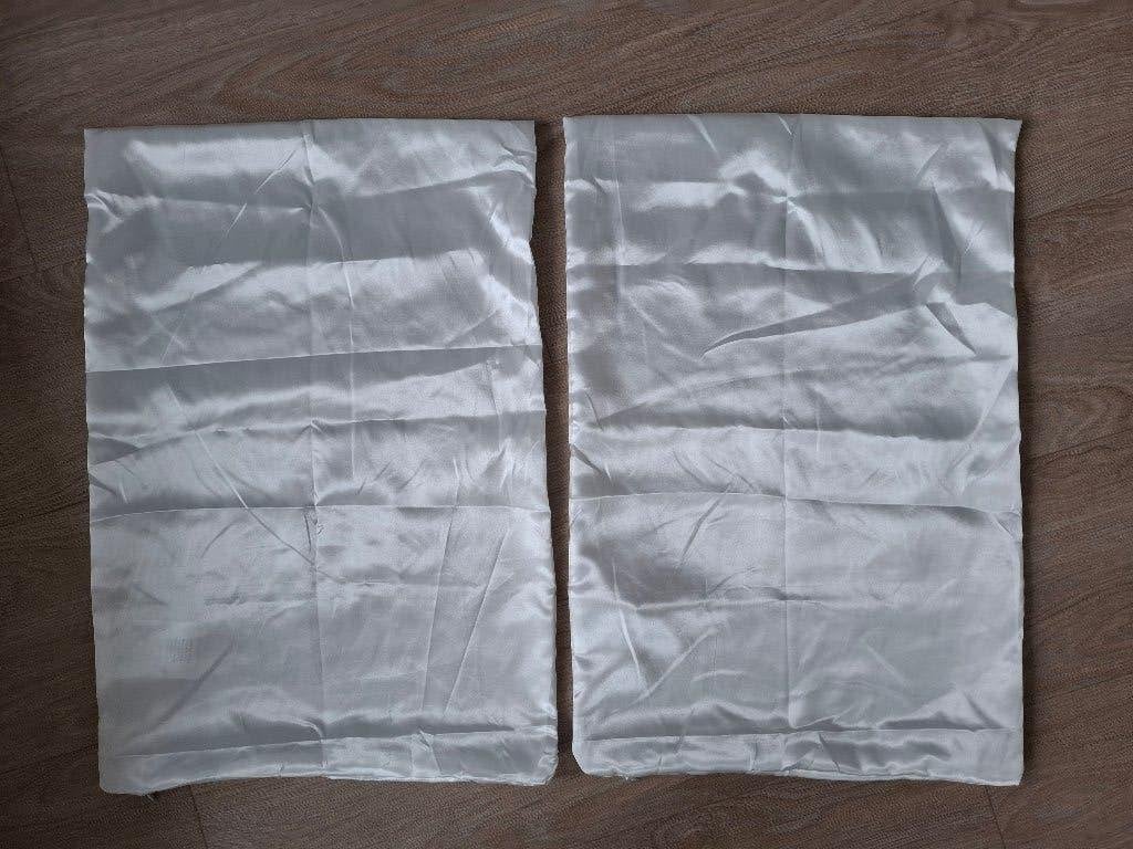 kussensloop kussenhoes satijn polyester 2x, Ophalen of Verzenden, Overige merken, Polyester, Wit