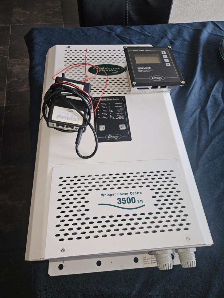 Whisper Power Centre 3500 24v, Ophalen, Motor en Techniek, Zeilboot of Motorboot