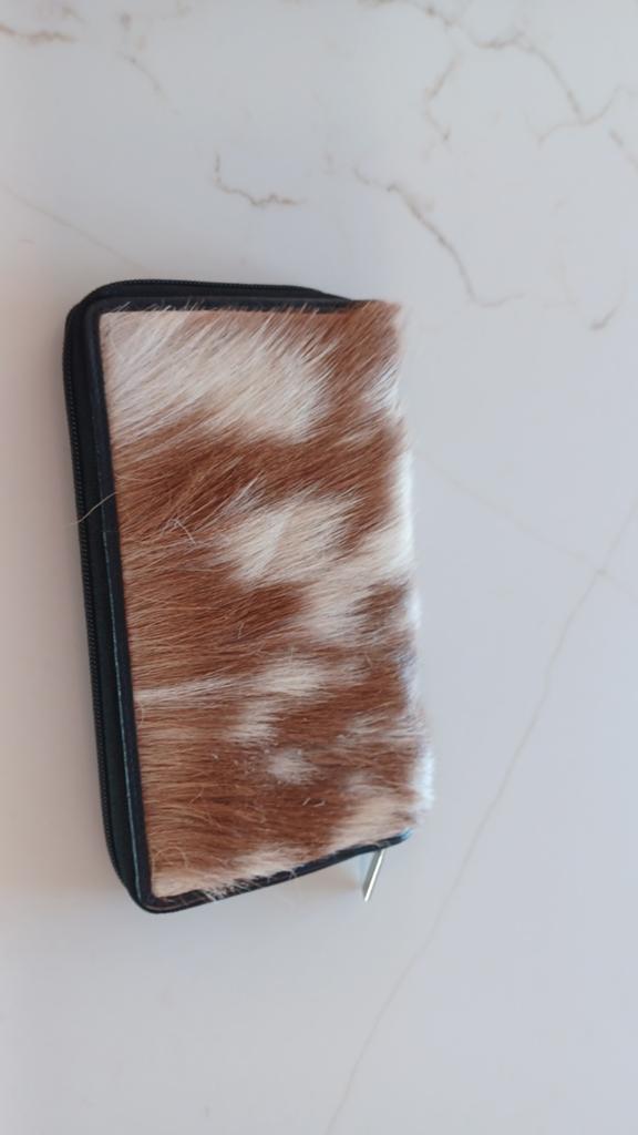 Portemonnee met koeienhuid print, Sieraden, Tassen en Uiterlijk, Portemonnees, Gebruikt, Bruin, Leer, Ophalen