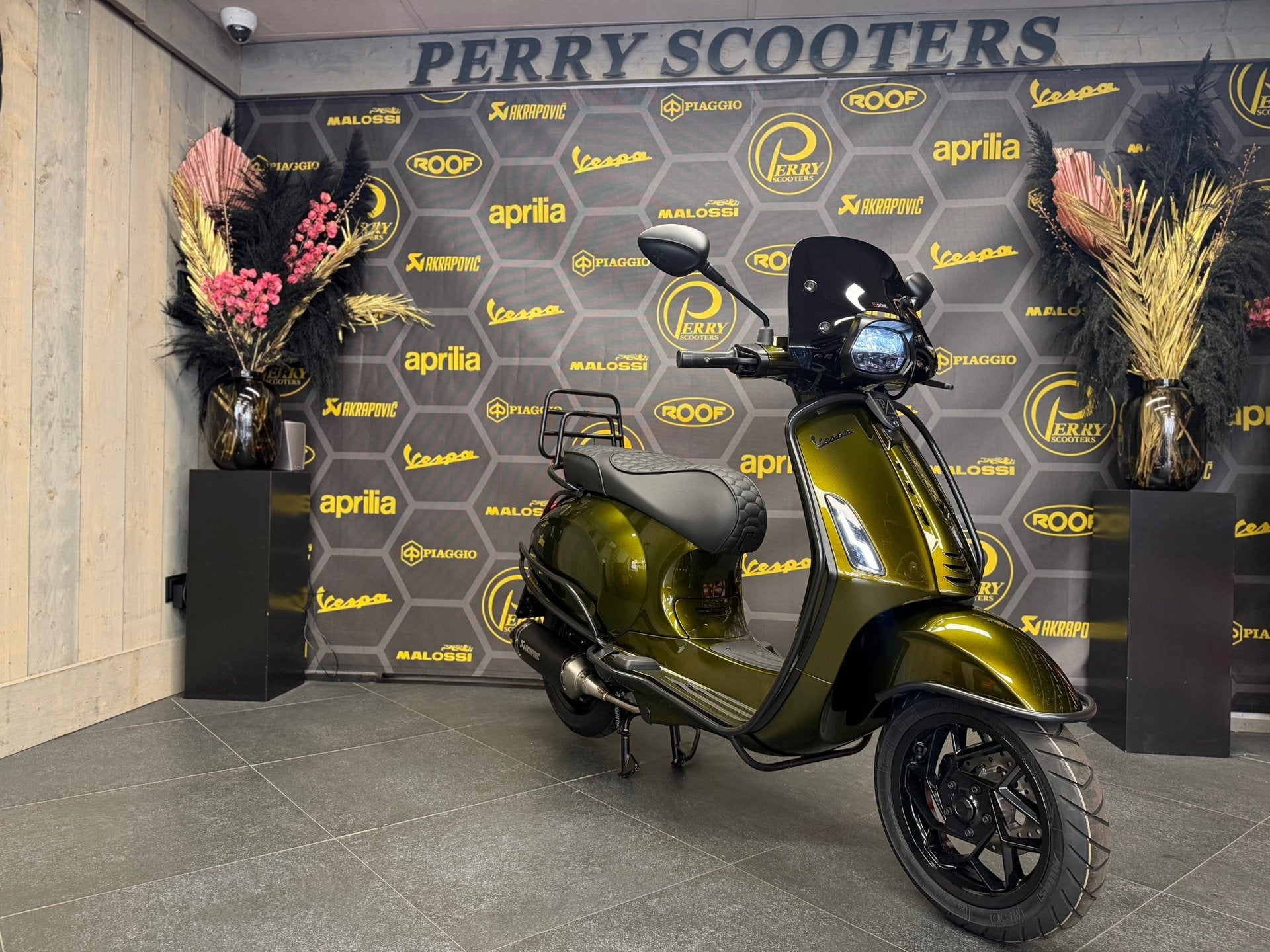 Vespa Sprint 2026 Euro5+ Facelift Specialaint Pyhton Green E, Fietsen en Brommers, Brommers | Vespa, Gebruikt, Overige modellen