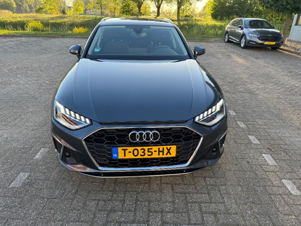 Audi A4 40 Tfsi 190pk S Tronic 2020 Grijs, Auto's, Audi, Automaat, Achterwielaandrijving, Parkeerassistent, Euro 6