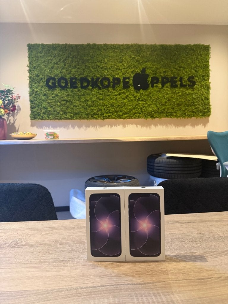 iPhone 17e 256GB Zwart | nieuw/geseald, Apple, Zwart, Cupertino California, Nieuw