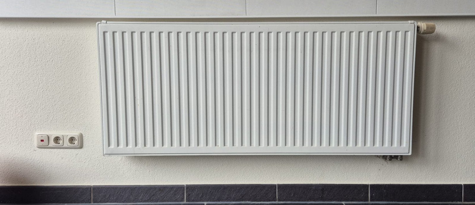 wandradiator verwarming design kachel warmte CV winter, Doe-het-zelf en Verbouw, Verwarming en Radiatoren, Ophalen, 60 tot 150 cm