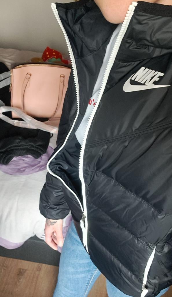Nike jas dames, Zwart, Nike, Ophalen of Verzenden, Zo goed als nieuw