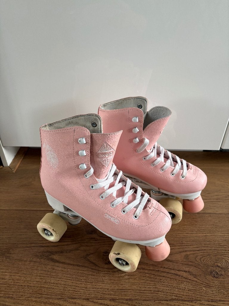 Roze rolschaatsen, maat 37/38, Ophalen, Gebruikt, Kinderen