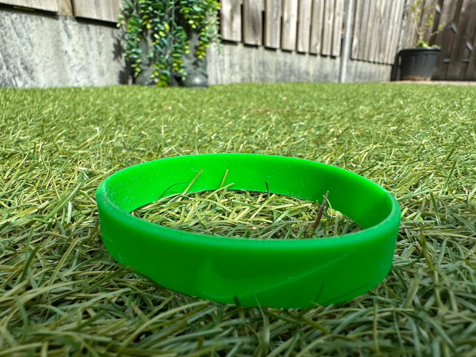 Nike armband, Sieraden, Tassen en Uiterlijk, Armbanden, Verzenden, Zo goed als nieuw, Groen, Elastiek