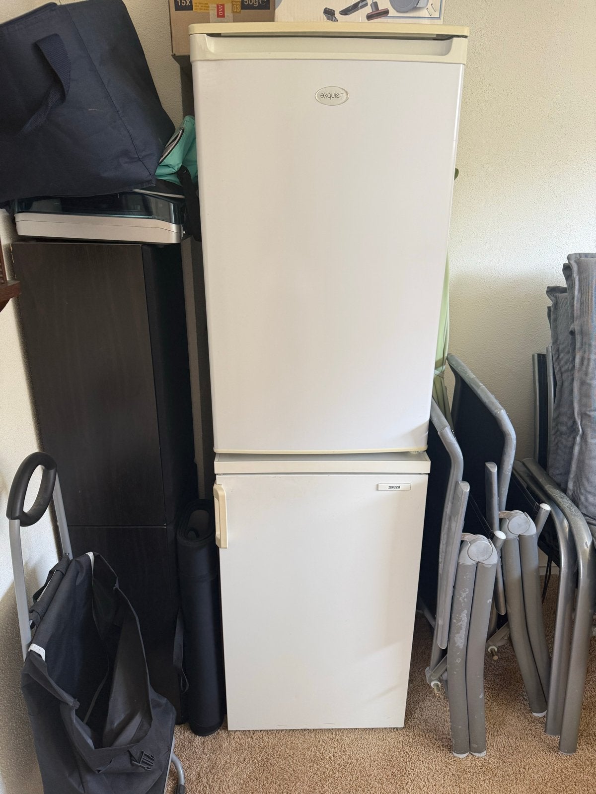 Koelkastje en kleine vriezer - Waalwijk, Ophalen, Gebruikt, Met aparte vriezer, Minder dan 75 liter