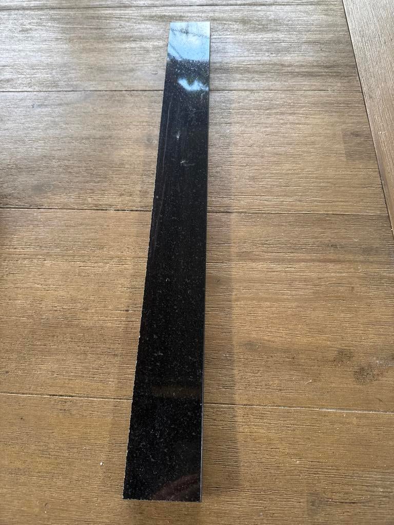 9 stuks stenen plinten voor in de keuken 60 cm lang, Doe-het-zelf en Verbouw, Plinten en Afwerking, Overige materialen, Gebruikt