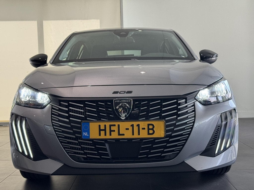 Peugeot 208 1.2 Hybrid 110 e-DCS6 Allure, Auto's, Peugeot, 12 maanden, 1195 kg, Euro 6, 1199 cc