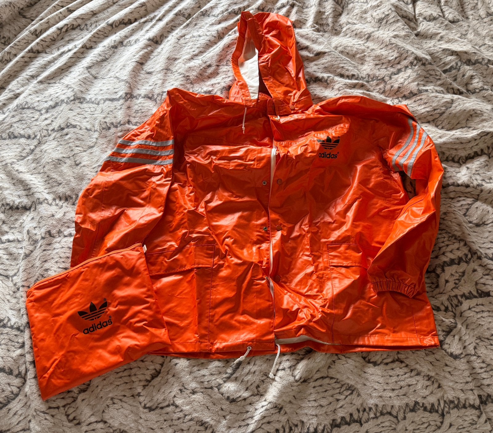 Agu sport vintage jaren '80 regenjas maar de Adidas versie!, Ophalen of Verzenden, Zo goed als nieuw, Regenjas