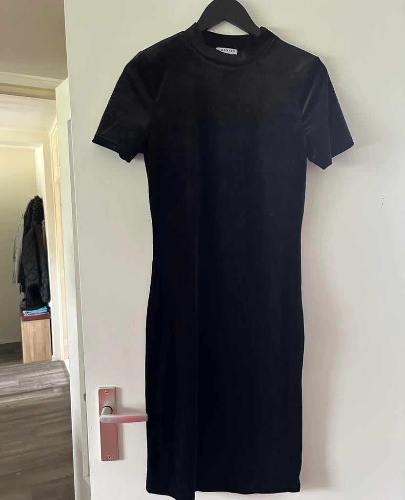 Loavies zwarte fluwelen jurk, maat M, Maat 38/40 (M), Zwart, Nieuw, Ophalen of Verzenden