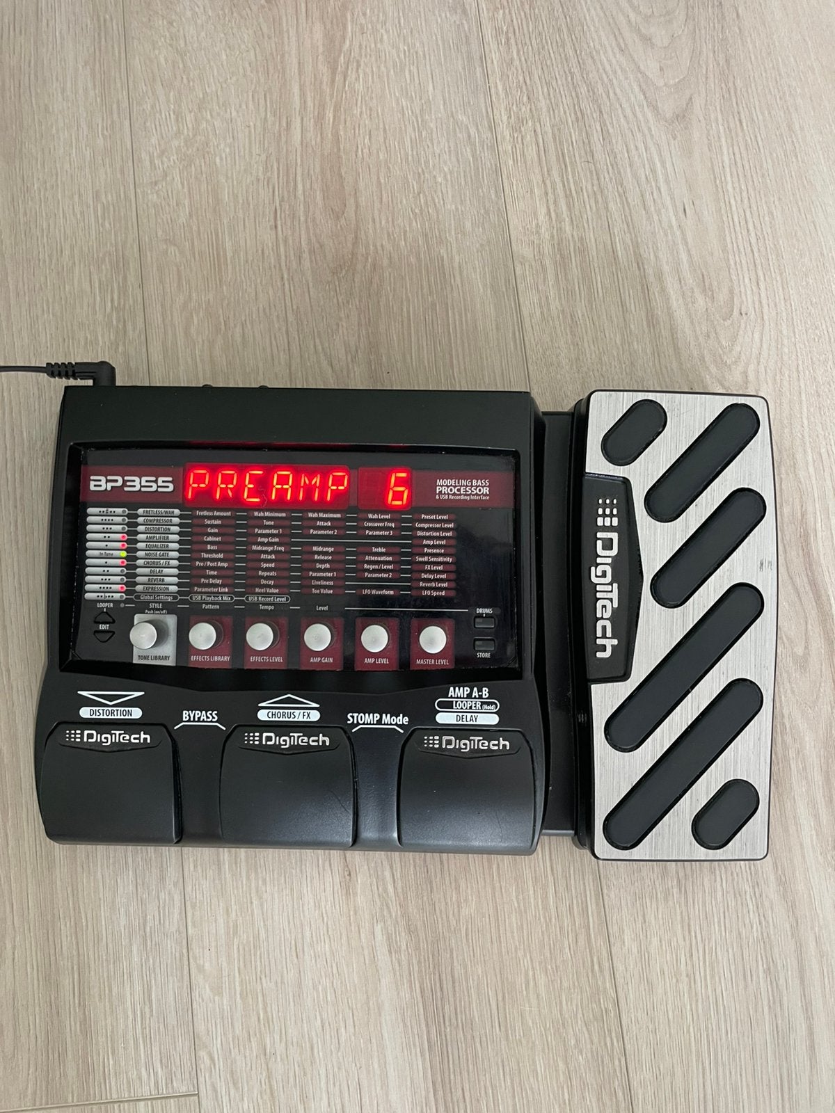 Digitech BP355 Bass Multi-Effect pedaal, Ophalen of Verzenden, Multi-effect
