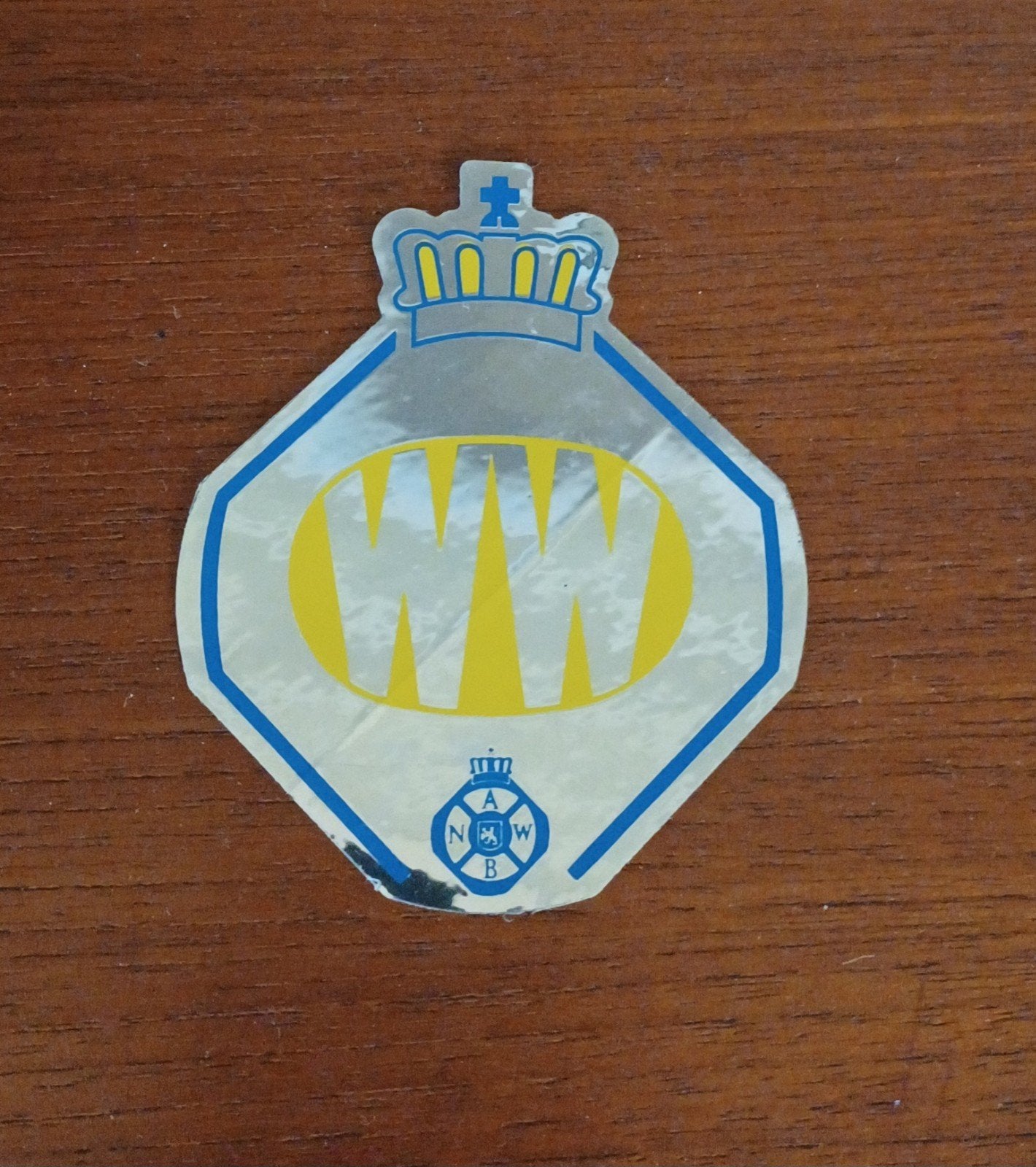 Chromen ANWB WW sticker, Verzamelen, Ophalen of Verzenden, Zo goed als nieuw, Auto's