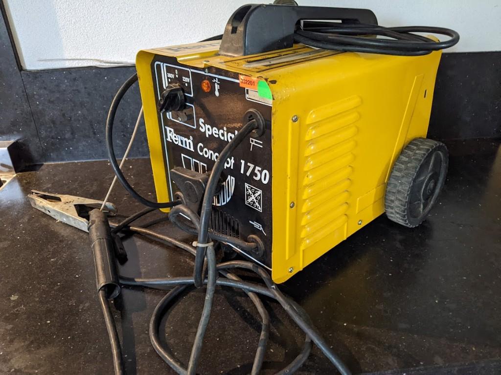 Elektroden-lasapparaat, Ophalen, Gebruikt, 150 tot 250 ampère, Elektroden