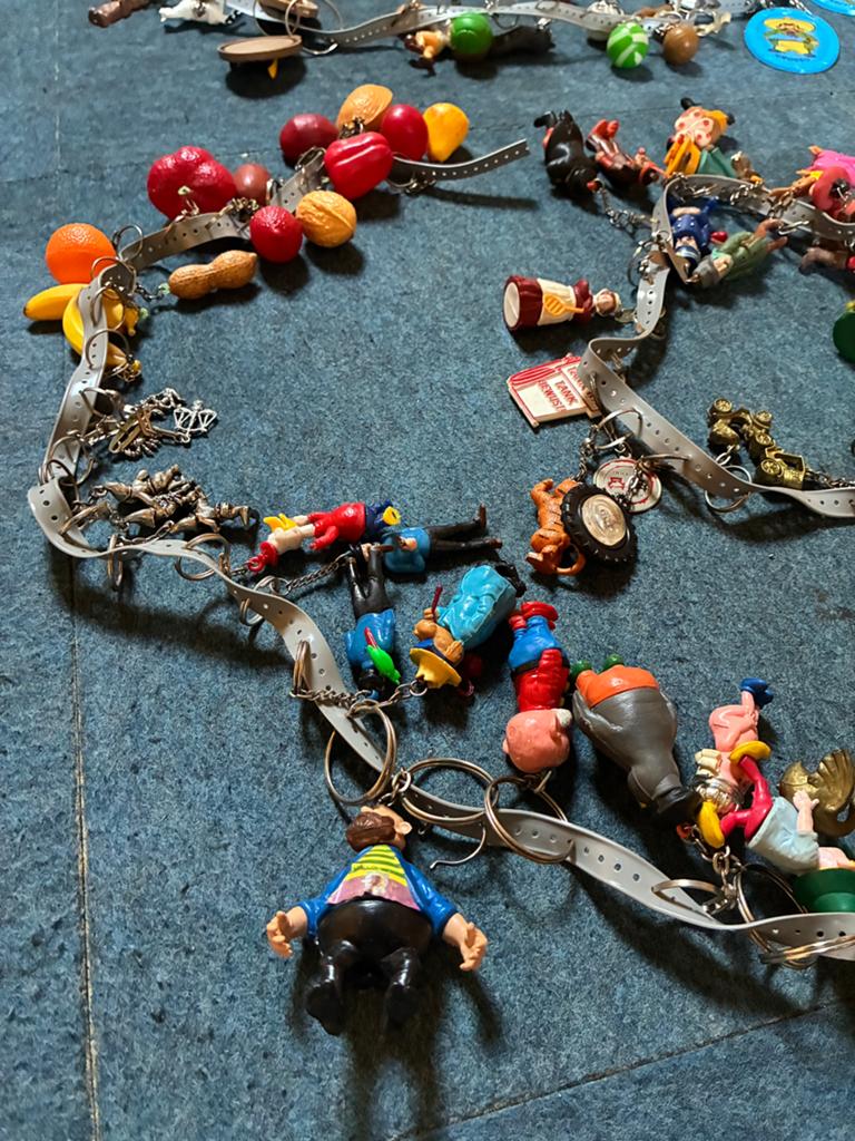 Oude sleutelhangers 100 +, Verzamelen, Sleutelhangers, Ophalen of Verzenden, Gebruikt