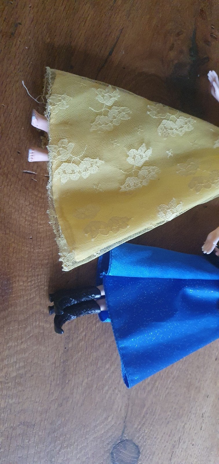 Frozen 2 barbies Anna en Elza., Ophalen of Verzenden, Gebruikt, Barbie
