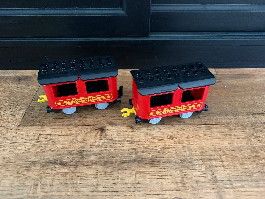 2 LEGO DUPLO treinwagons, Ophalen of Verzenden, Gebruikt, Losse stenen, Duplo