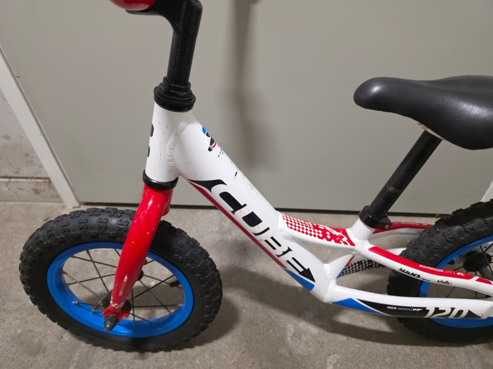Cube loopfiets 120, wit/rood/blauw, 12 inch, Ophalen of Verzenden, Gebruikt, Minder dan 16 inch, Cube