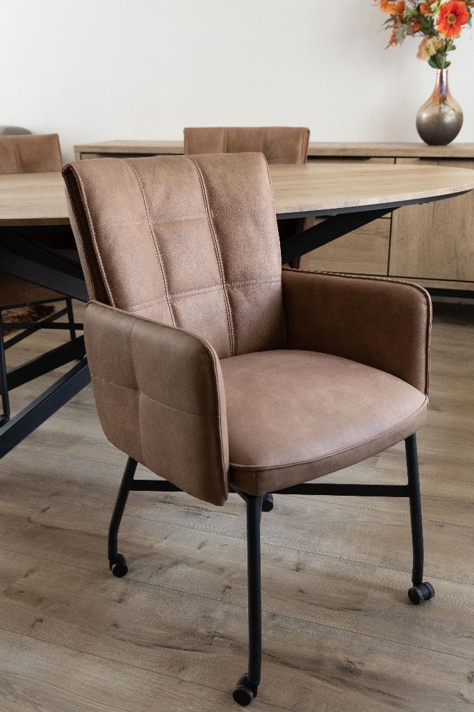 6 eetkamerstoelen in zeer goede staat, Huis en Inrichting, Stoelen, Ophalen, Zo goed als nieuw, Bruin, Vijf, Zes of meer stoelen