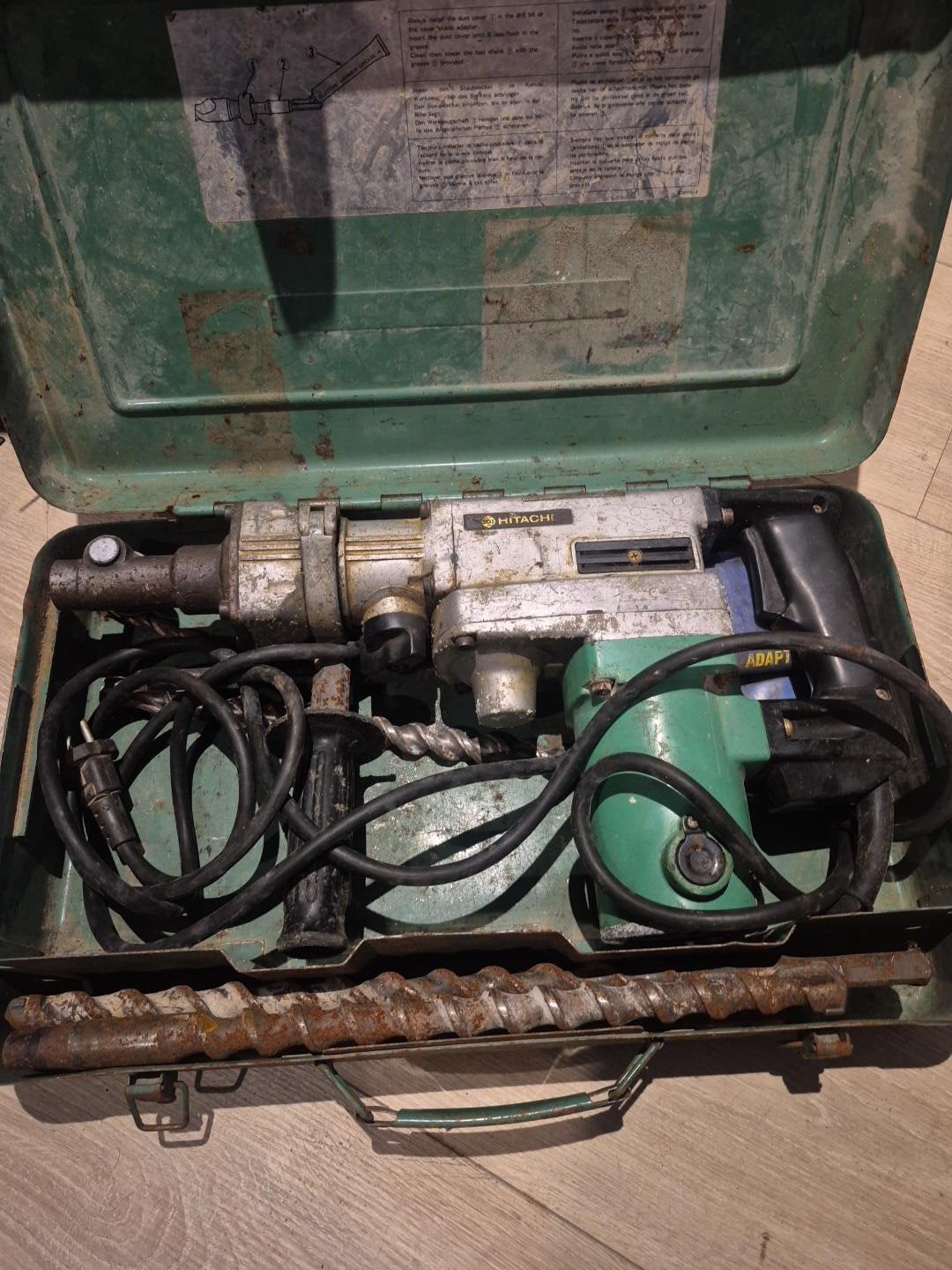Hitachi Koki DH 38YB Boorhamer in metalen koffer, Ophalen, Boor- en/of Breekhamer, Klopboormechanisme, Gebruikt