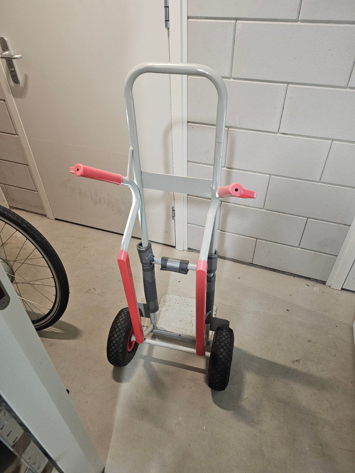 Magna Cart Steekwagen - Handige Transporthulp, Doe-het-zelf en Verbouw, Ophalen, Gebruikt, Steekwagen