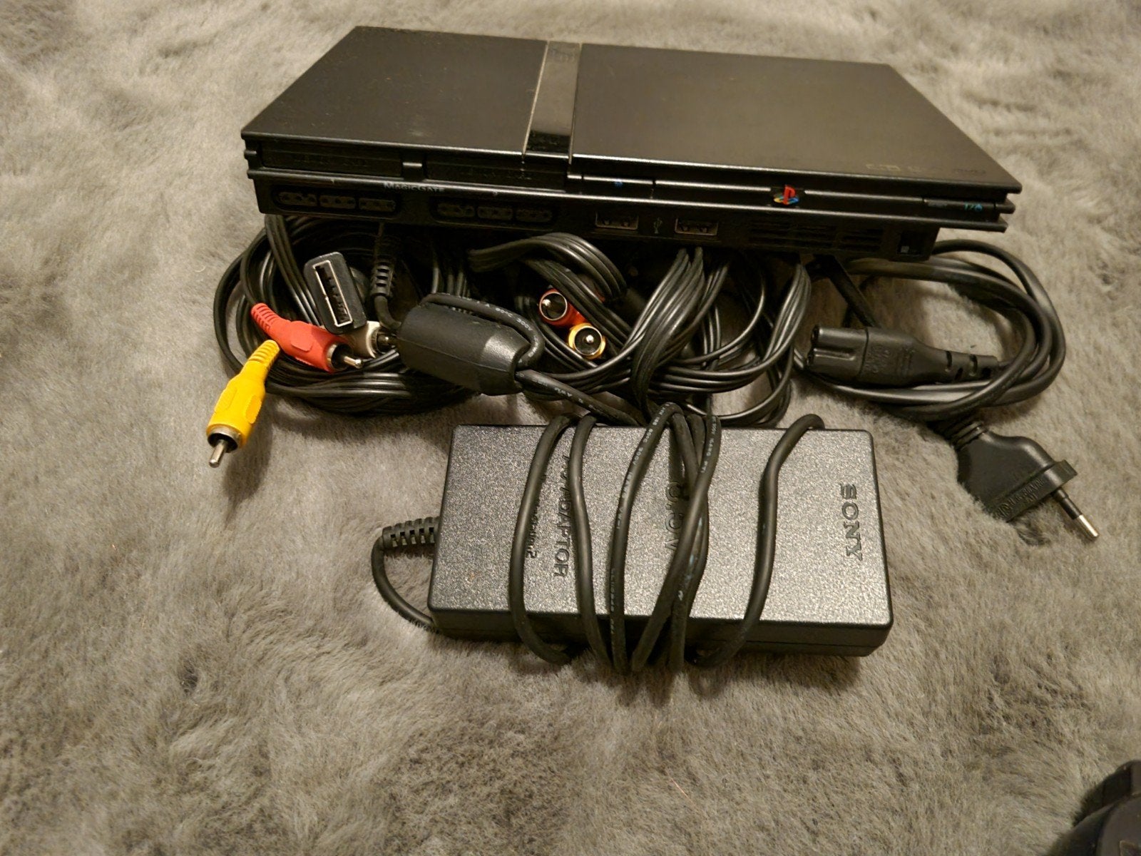 PlayStation 2 met 1 controllers en 3 spellen, Avontuur en Actie, Gebruikt, 2 spelers, Ophalen of Verzenden