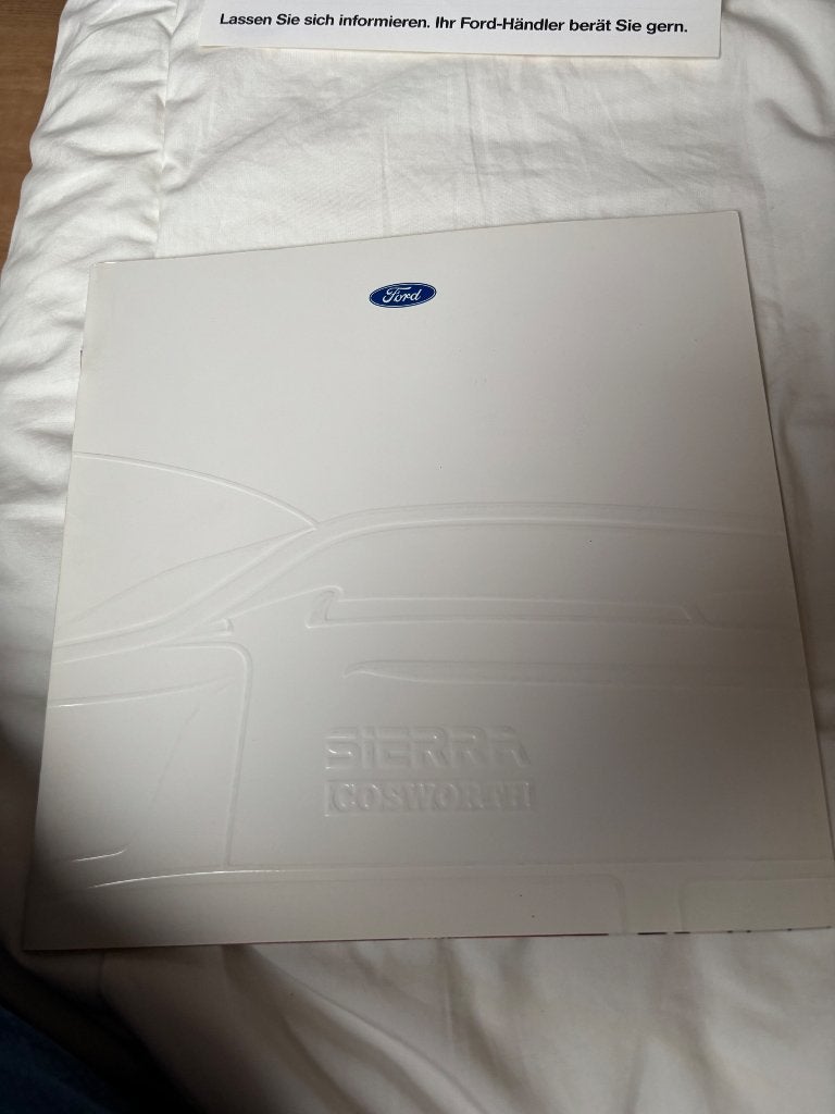 Folder Ford Sierra Cosworth, Ophalen of Verzenden, Gelezen, Ford