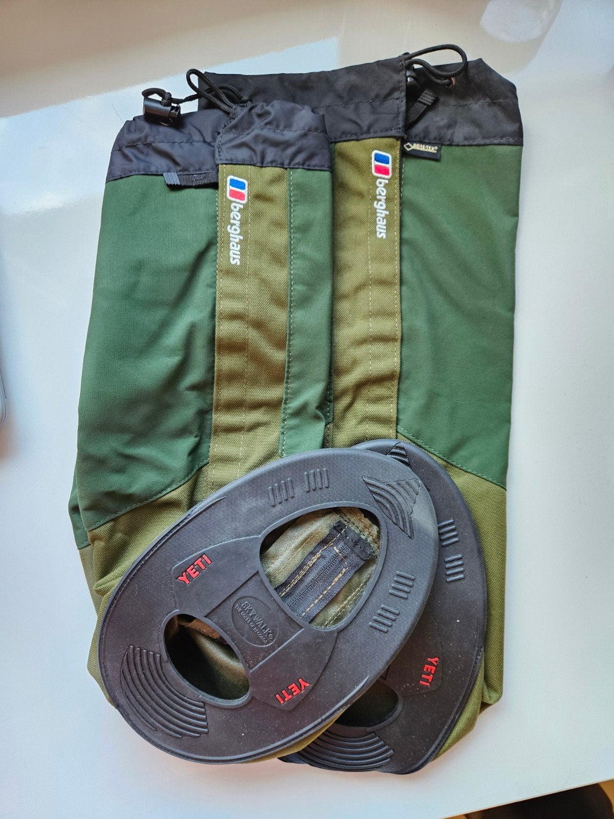 Gaiters of gamashen van Berghaus mt XL, Sport en Fitness, Ophalen of Verzenden, Nieuw, Kleding