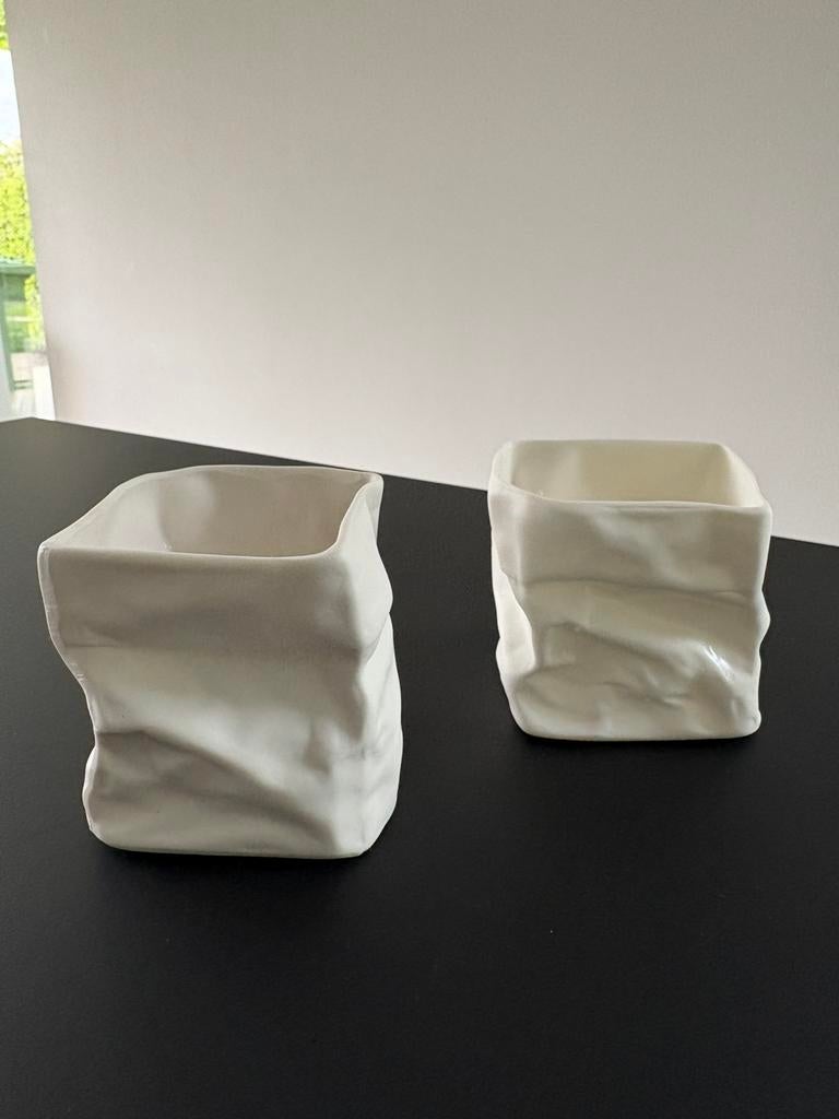 Set van twee paperbag vaasje serax, Porselein of Keramiek, Schaal, Ophalen of Verzenden, Zo goed als nieuw