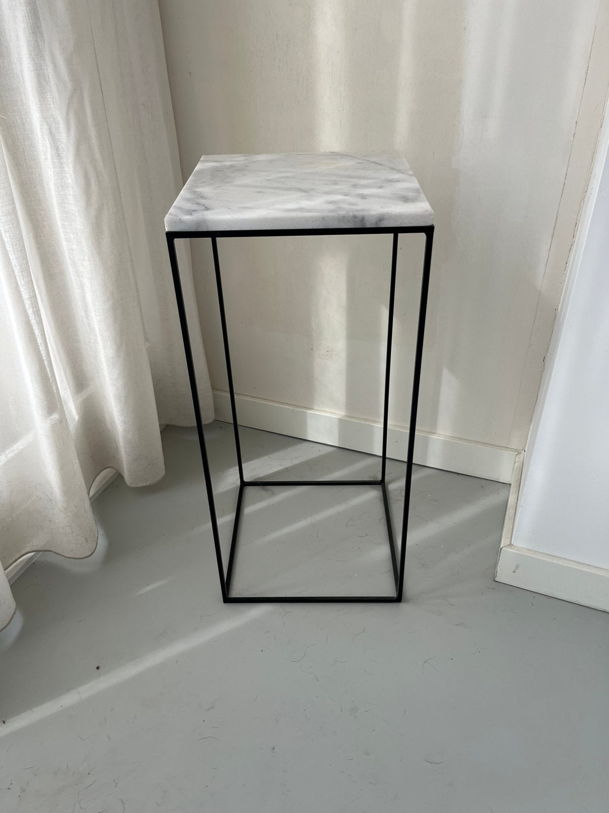 Plantentafel te koop, Ophalen, Zo goed als nieuw