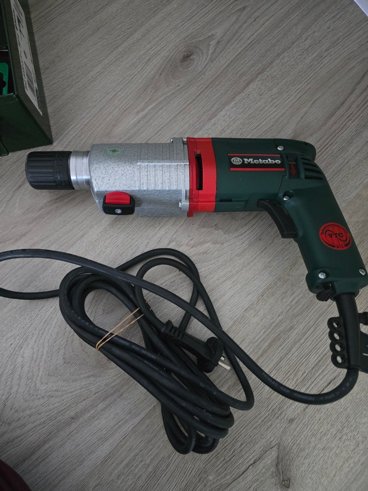 Metabo BHE 6028 S-R+L 950 watt Klopboormachine met accessoir, 600 watt of meer, Ophalen, Boormachine, Klopboormechanisme
