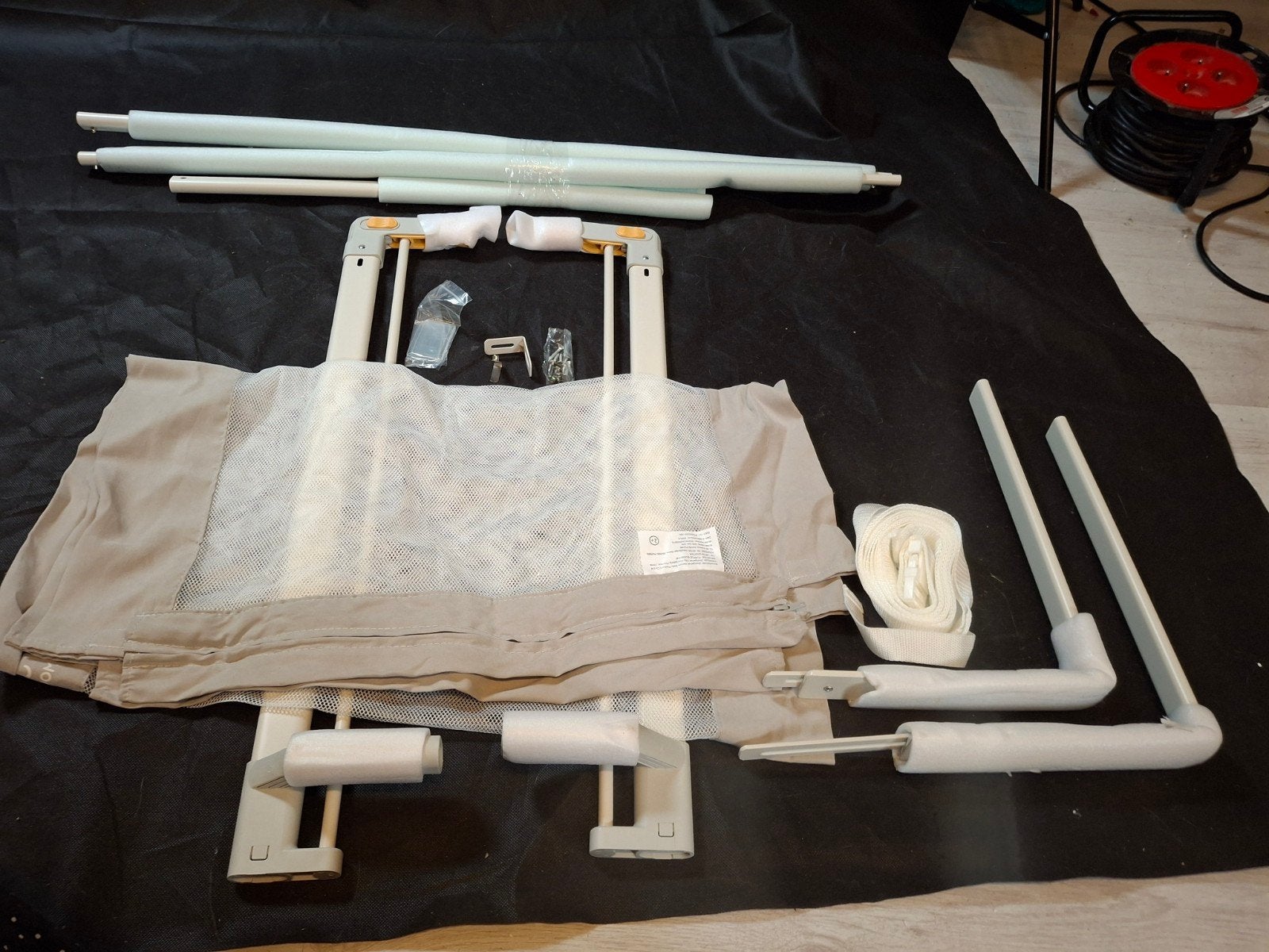 Nieuwe bedhekje voor kinderbed  - Grijs, Kinderen en Baby's, Kinderkamer | Bedden, Ophalen of Verzenden, Nieuw, 140 tot 160 cm