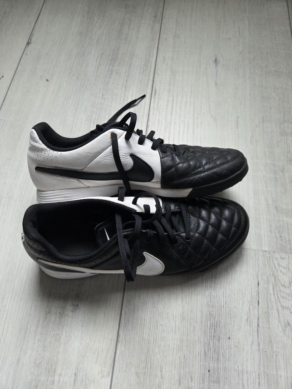 Korfbalschoenen!, Ophalen of Verzenden, Schoenen