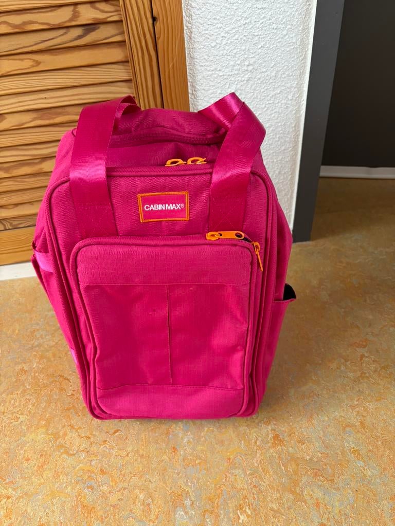 Trolley- laptoptas 20 liter fuchsia zgan, Sieraden, Tassen en Uiterlijk, Tassen | Reistassen en Weekendtassen, Zo goed als nieuw