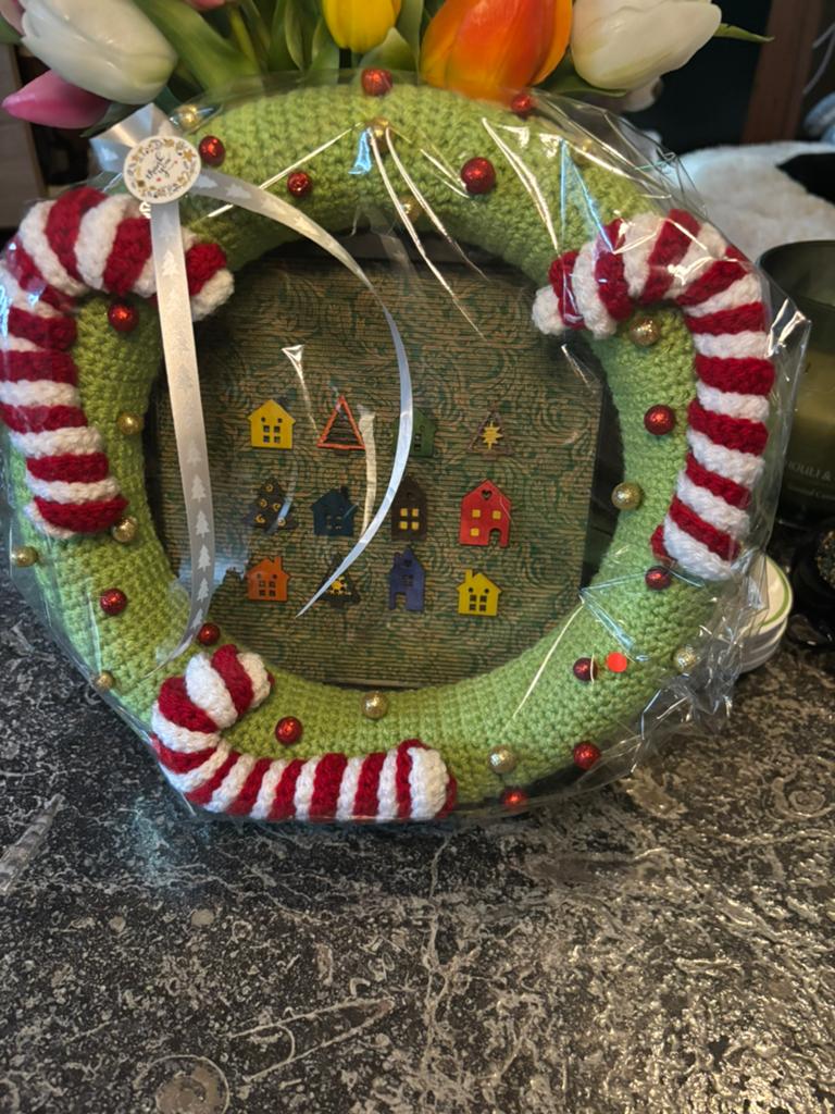 Gehaakt pakketje kerst krans, Hobby en Vrije tijd, Ophalen of Verzenden, Nieuw, Haken, Overige typen