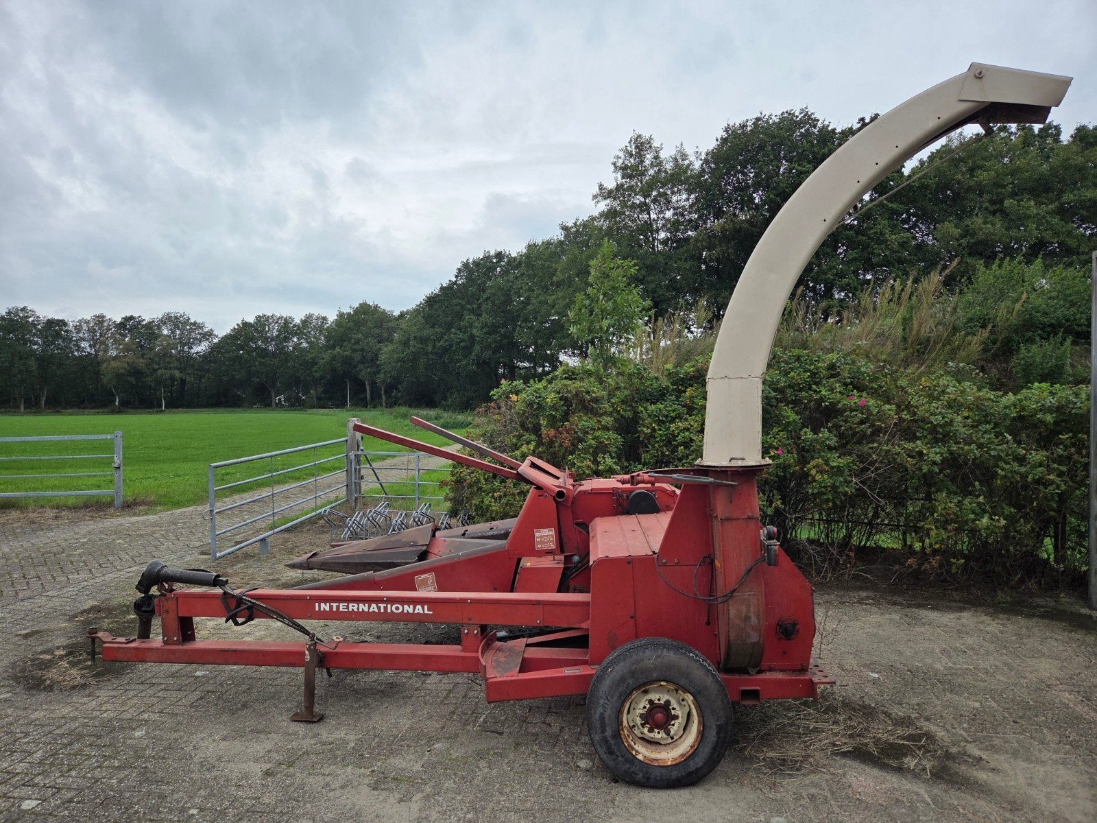 maishakselaar International 720 hakselaar, Ophalen