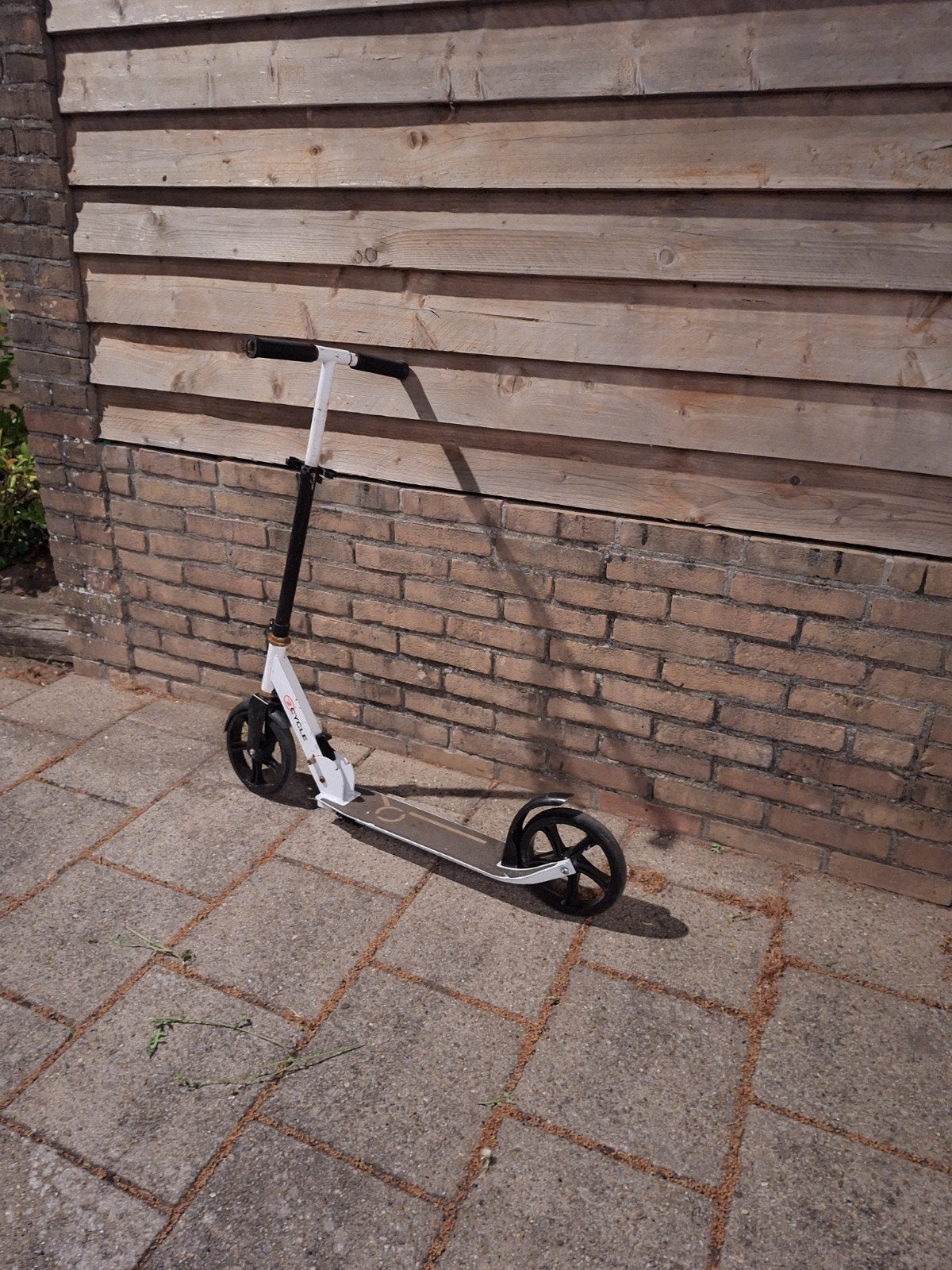 Mooie step om stunds mee te doen, Fietsen en Brommers, Steps, Ophalen of Verzenden, Gebruikt, Gewone step