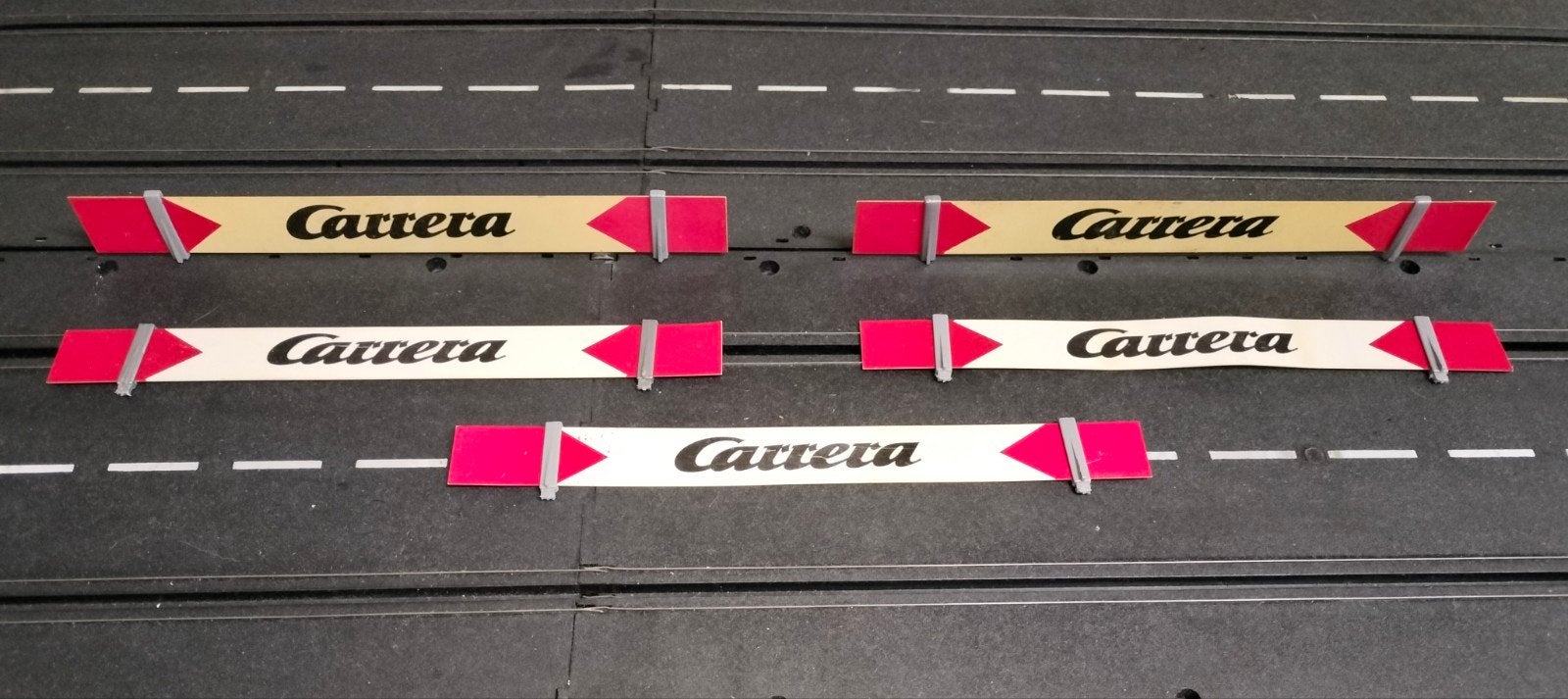 Carrera racebaan Universal scenery onderdelen reclameborden., Ophalen of Verzenden, Elektrisch, Carrera