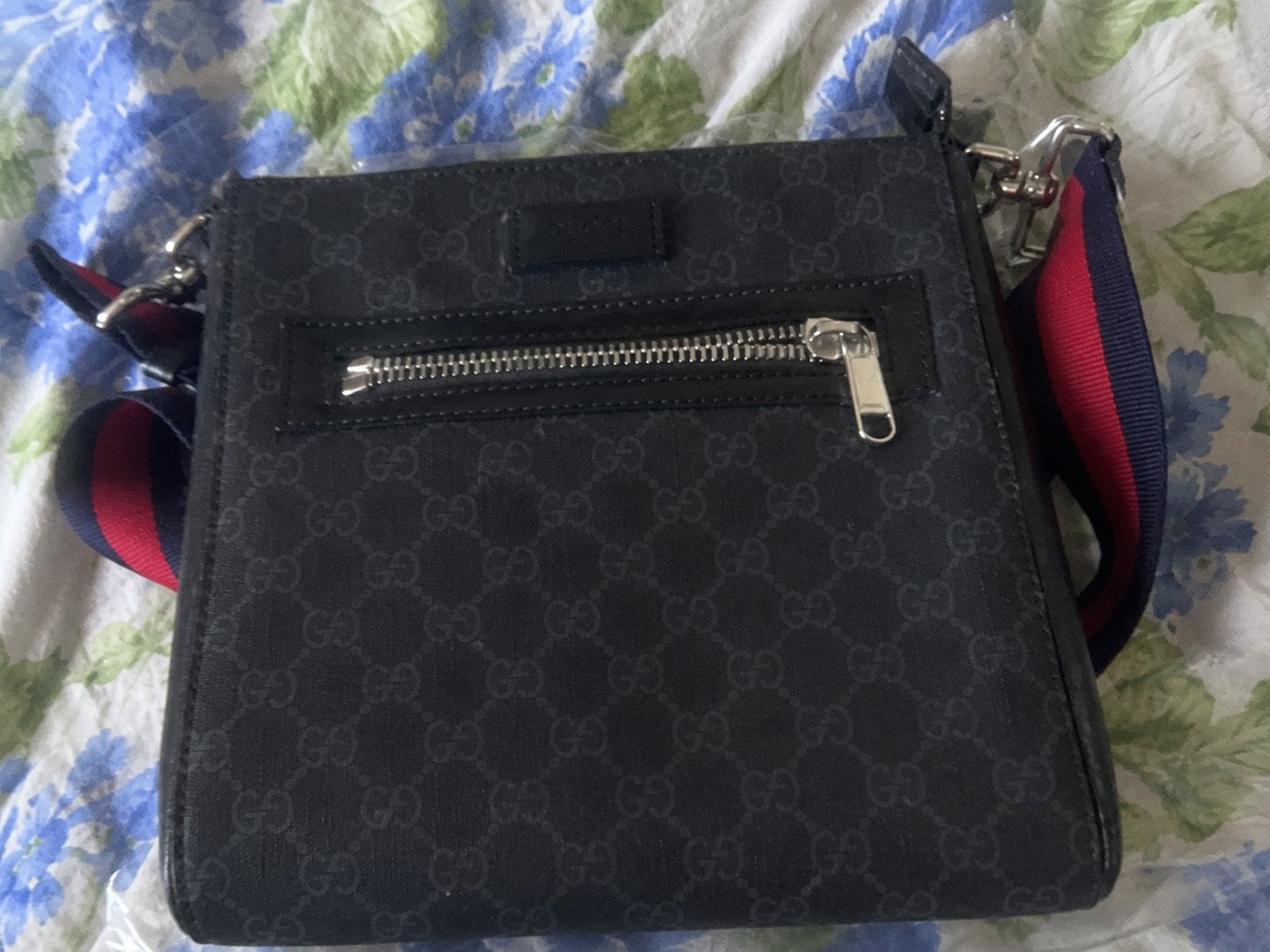 Gucci Messenger Bag - netjes staat met authentiek kaart, Ophalen, Zo goed als nieuw, Zwart