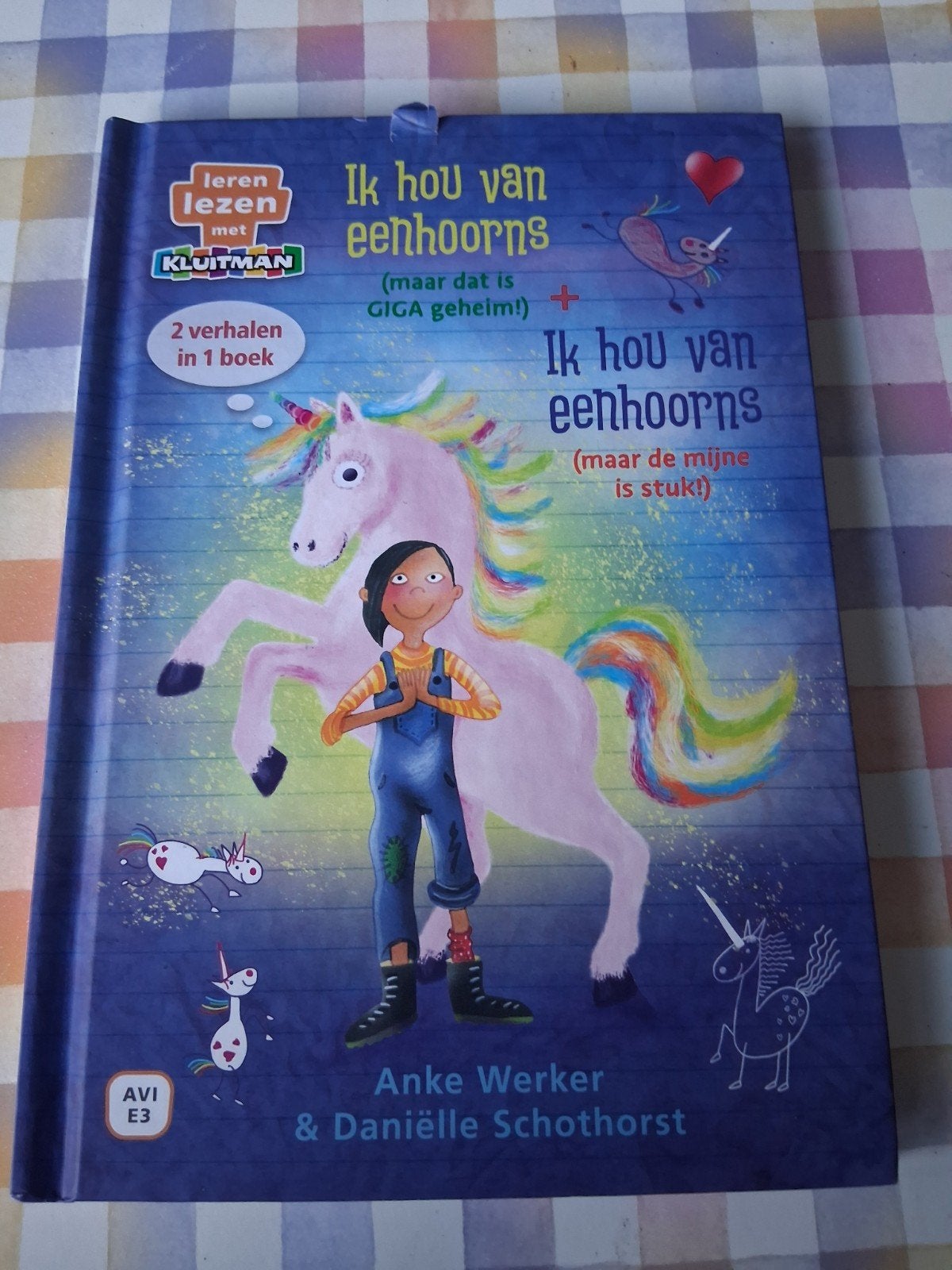 2in1 boek danielle schothorst -ik hou van eenhoorns - avi E3, Ophalen of Verzenden, Gelezen, Fictie algemeen