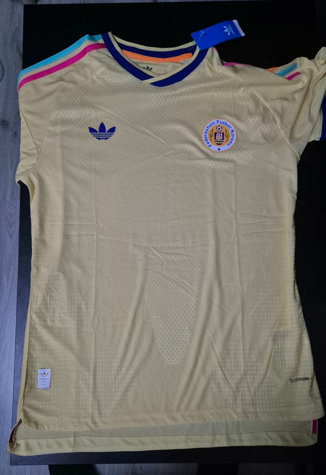 Curaçao Uitshirt Nieuw Voetbal 2026   xxl, Xl, L, Kleding | Heren, Sportkleding, Geel, Nieuw, Ophalen of Verzenden, Adidas