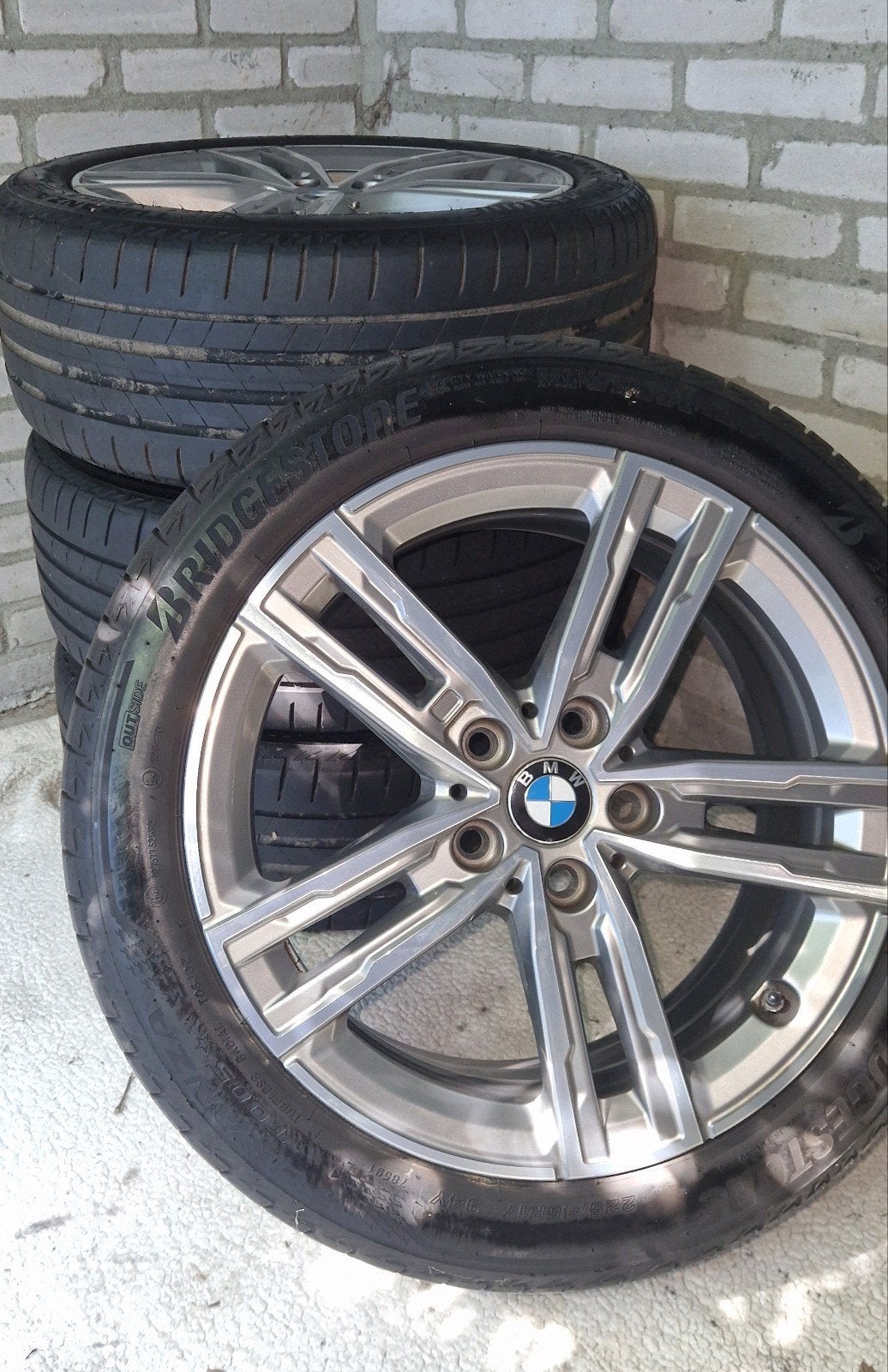 Originele BMW F40 17 inch velgen met Bridgestone zomerbanden, Ophalen, Gebruikt, Banden en Velgen, 17 inch