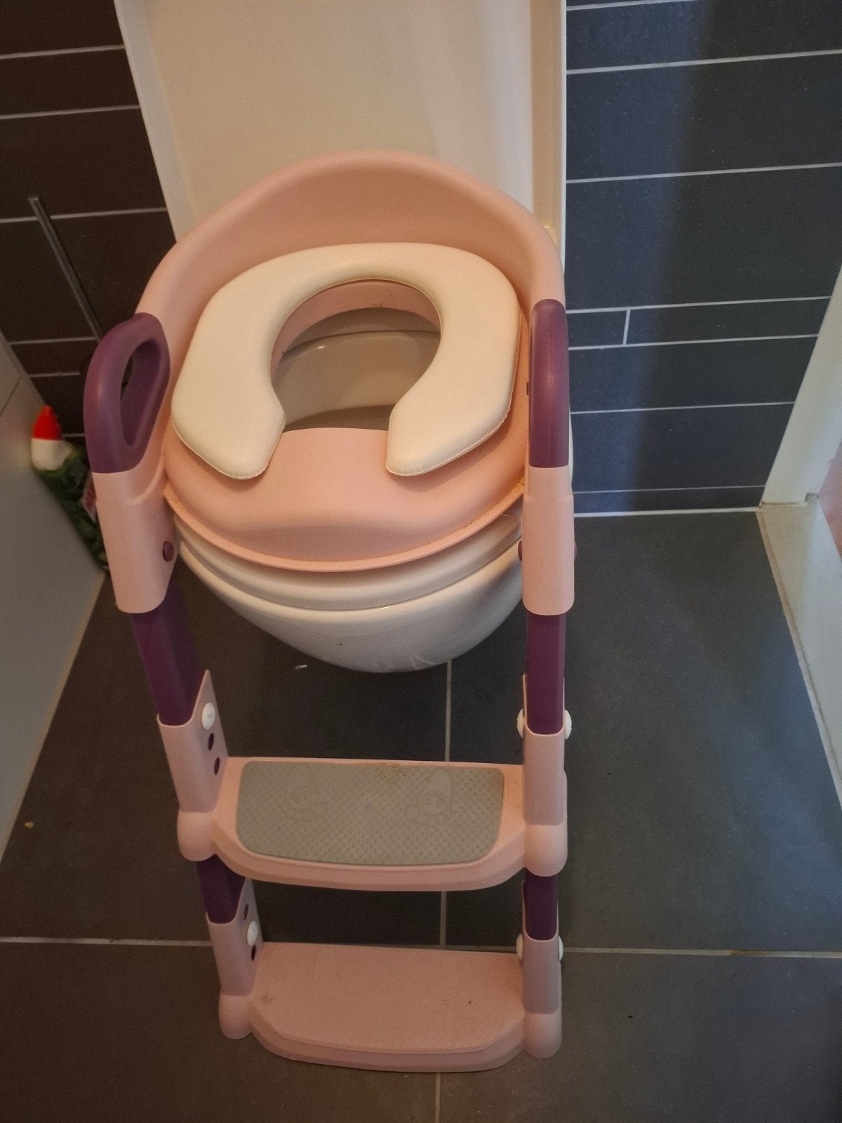 Roze kinder wc-bril met trapje, Ophalen, Gebruikt