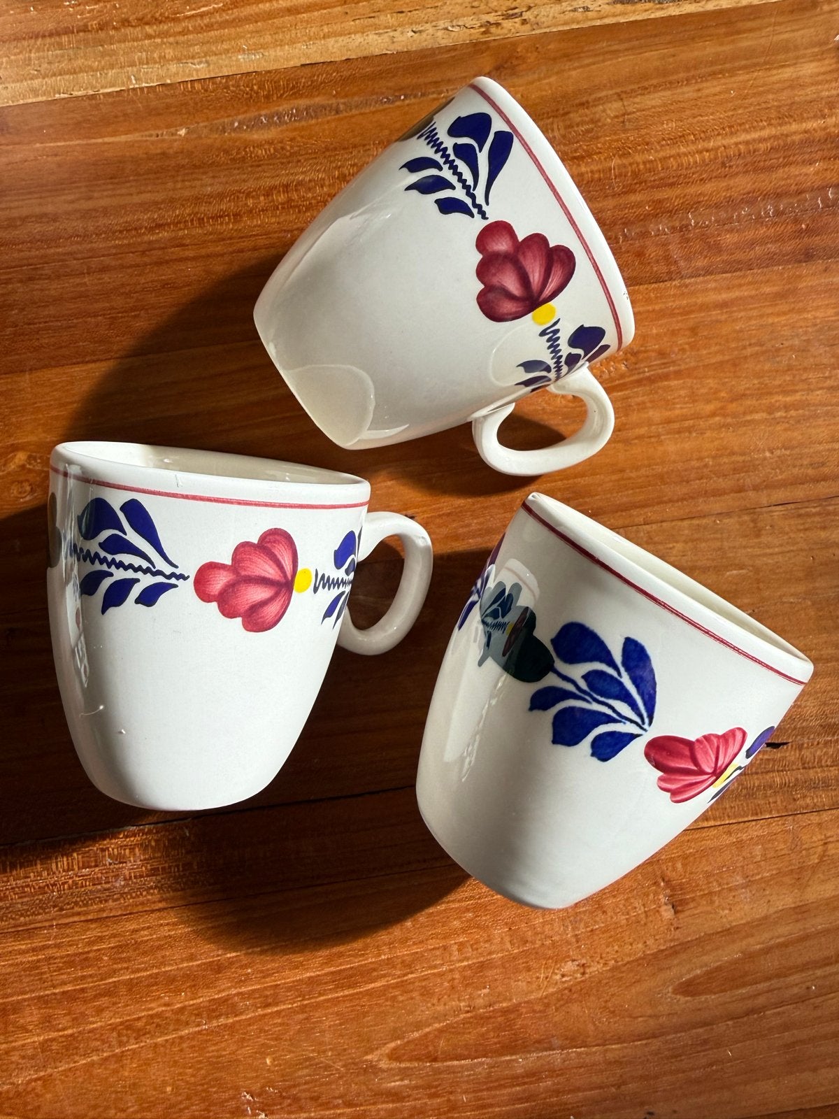 Set van 3 Boerenbont koffiemokken - Royal Boch, Antiek en Kunst, Ophalen of Verzenden
