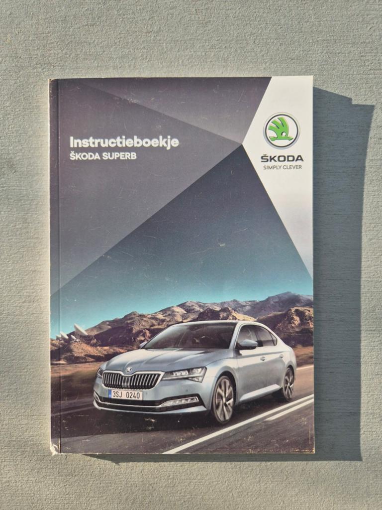 ✅️ Skoda Superb Instructieboekje / handleiding, Ophalen of Verzenden