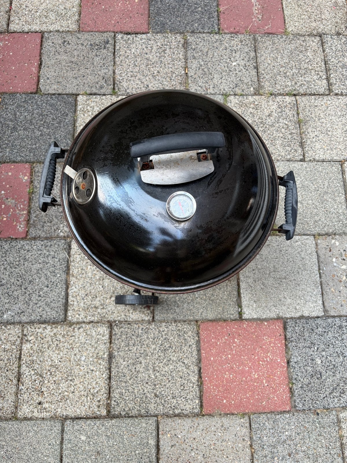 Simpele BBQ met thermometer en ventilatie, Ophalen, Gebruikt