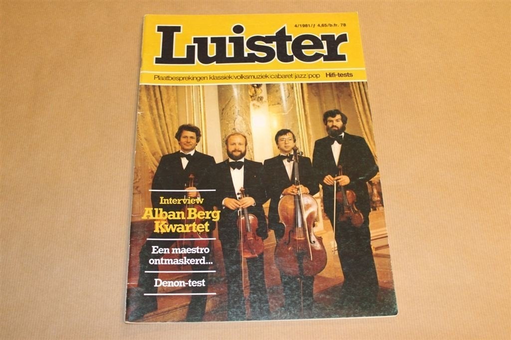 Vintage magazine - Luister - Plaatbesprekingen e.d. 1981, Ophalen of Verzenden, 1980 tot heden, Knipsel(s)