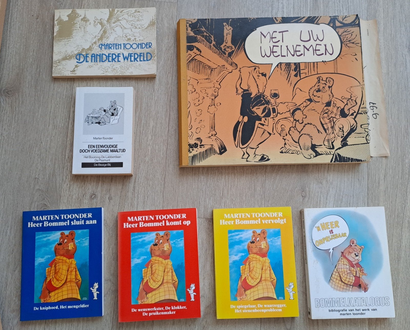 Marten Toonder Bommel stripboeken en catalogus, Boeken, Stripboeken, Meerdere stripboeken, Ophalen, Gelezen